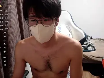 yuu-to-desu from stripchat