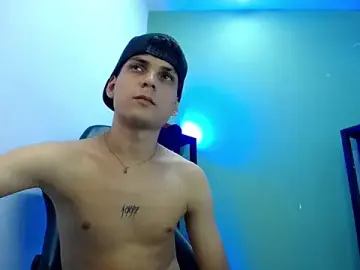 Stripchat Watch Live Sex Cams of dilan_hott_