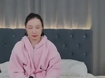 Stripchat Best live sex cam show of LeilaLow