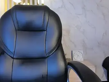 Stripchat Sex Cam of Oriana_gh