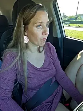 Skyellar from stripchat