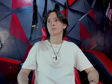 Stripchat Private Sex Chat of Aaron_LatinMen2