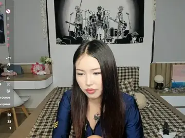 Stripchat Watch Live Sex Cams of Yena-little