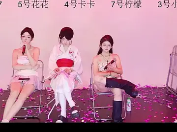 Stripchat Watch Live Sex Cams of Hot-dance520