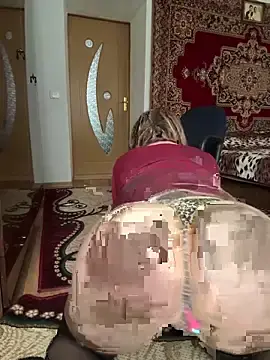 Stripchat Live Sex Cam of Sunbelxx