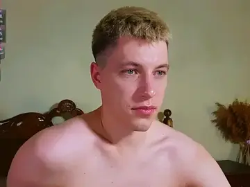 Stripchat Live Porn of -ethan7inches-