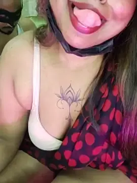 Stripchat Live Porn of Trending_Couple