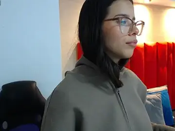 Stripchat Adult Webcam of Luna_Millers