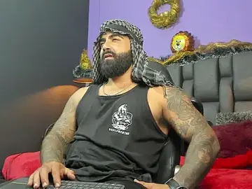 Stripchat Adult Webcams of Lyon_vach