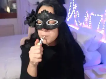 Stripchat Free Porn Cam of LasolitaAuri