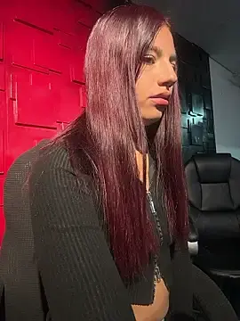 Stripchat Live Sex Cam of Emily-teen