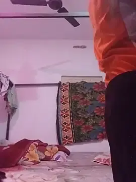 Stripchat Live Sex of Binny91