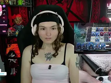 Stripchat Live Sex Cam of Lilithara666