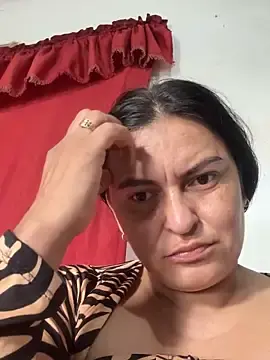 Stripchat Live Sex of Horny-Mommy-Dirty