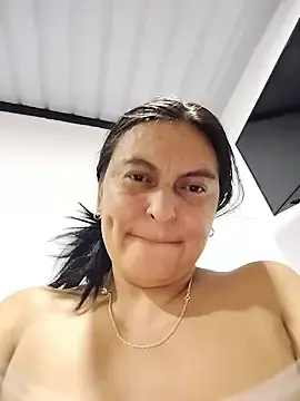 Stripchat Live Sex of Horny-Mommy-Dirty