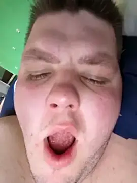 Stripchat Live Sex Cam of Fcbniklas