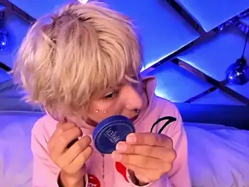 Stripchat Adult Video Chat of OliIverr22