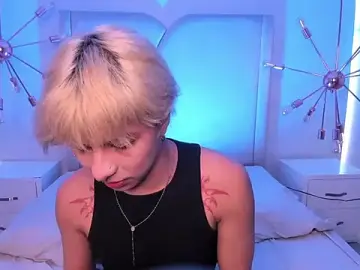 Stripchat Best live sex cam show of OliIverr22