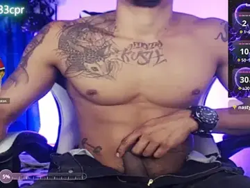 Stripchat Watch Live Sex Cams of Ryan_coopper