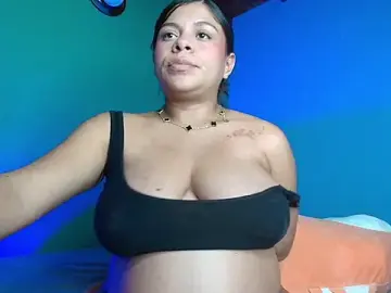 Stripchat Live Sex Cam of hey_maya