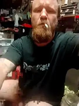 Stripchat Adult Webcams of hornygiltz92