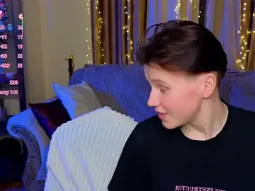 Stripchat Adult Webcams of Girls_Fingers