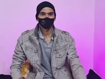 Stripchat Free Live Porn of Max_morning_star