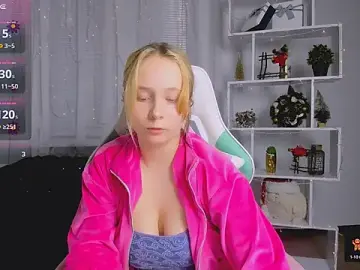 Stripchat Live Sex Cam of Ketrin_n_