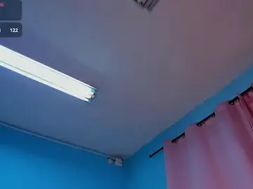 IsabellaBromsS from stripchat