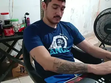 Stripchat Adult Webcams of Leonino231