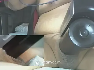 Stripchat Sex Cam of onaho_suki_