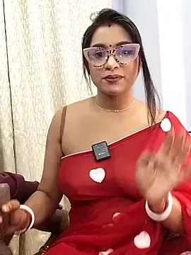 Stripchat Live Porn of Queen_Doll