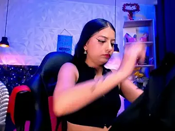 Stripchat Sex Cam of camila_dl