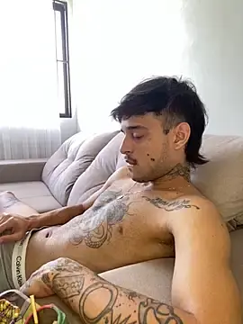 Stripchat Best live sex cam show of ruffvip