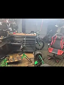 Stripchat Free Porn Cam of twistafatpipe