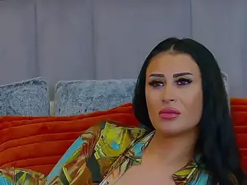 Stripchat Watch Live Sex Cams of EmyLaveau