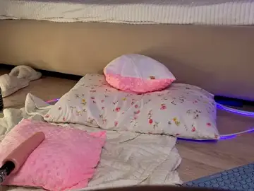 Stripchat Best live sex cam show of Nicole_Hampton