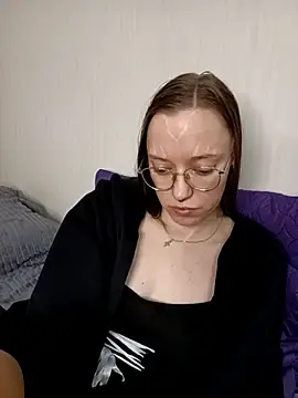 Aelita_bb from stripchat