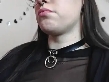 Stripchat Watch Live Sex Cams of Aelita_bb