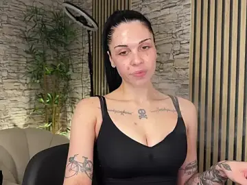 Stripchat Nude Webcam of NattyFierros