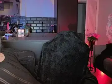 Stripchat Live Sex of -_Alice