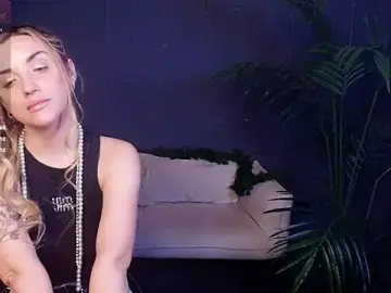 Stripchat Sex Chat of _Mi1a_