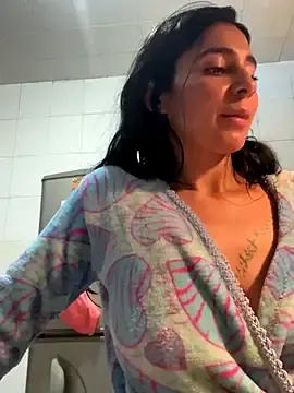 Stripchat Nude Webcam of Meganmilk1