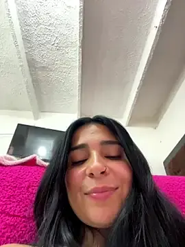 Stripchat Free Live Porn of Meganmilk1