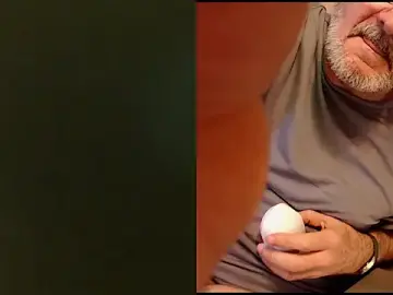 Stripchat Free Porn Cam of snickers1