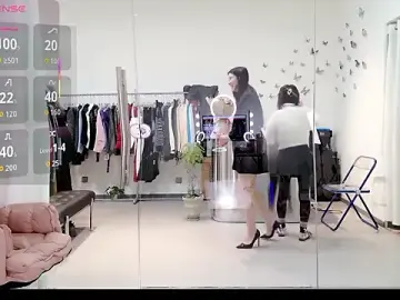 Stripchat Watch Live Sex Cams of yangyang-777