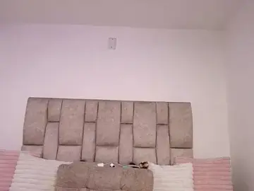 ciara_flor from stripchat