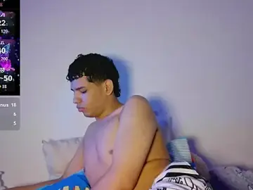 Stripchat Adult Webcams of Santiago_Foxx