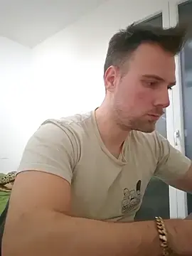 Stripchat Free Live Porn of mrlyuis