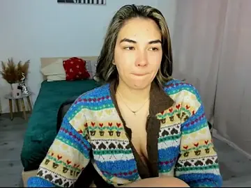 Stripchat Sex Cam of AlexaJuly